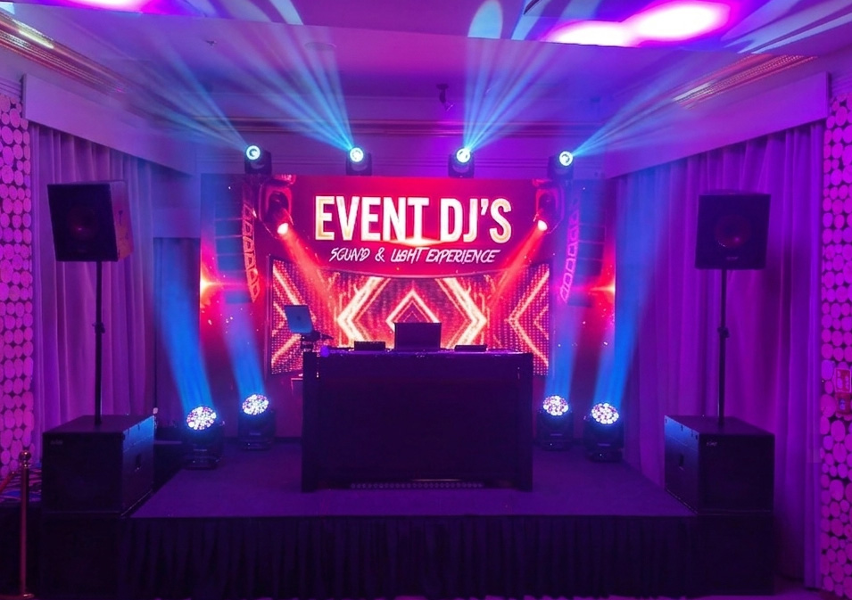 DJ EventDJs z ekranem LED w akcji